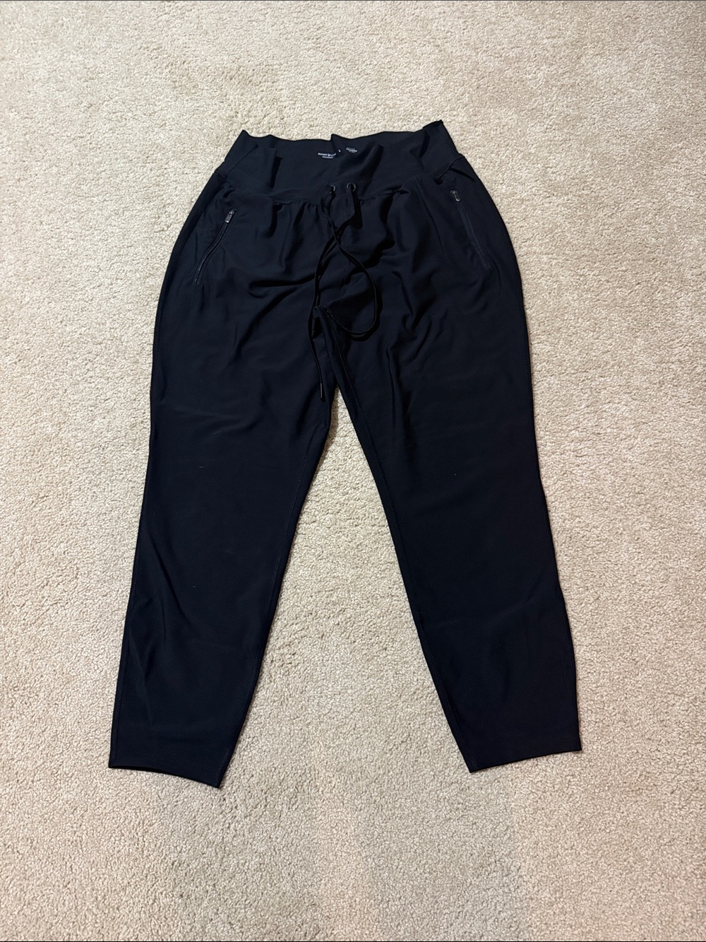 Old Navy Black Powersoft Highrise Jogger-Style Drawstring Sweatpants